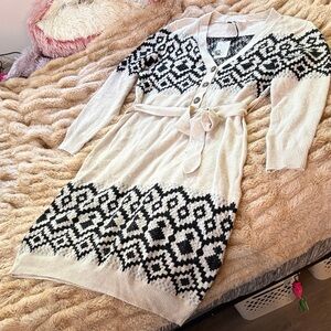Black and White Patterned Sweater Dress
